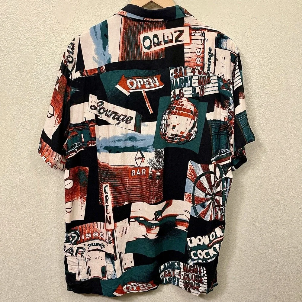 Urban Outfitters Men's Party Night Out Shirt Light & Breezy Vacation Bar Size L
